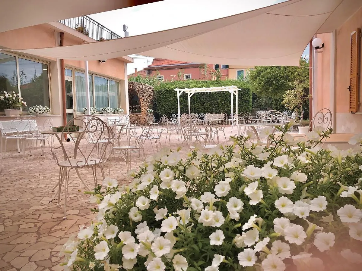 Hotel Villa Paolina Pietra Ligure