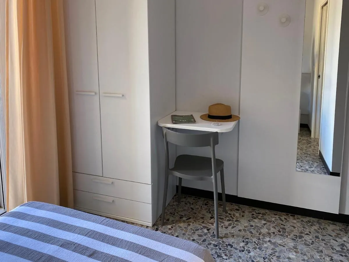 **  Hotel Villa Paolina Pietra Ligure Italië