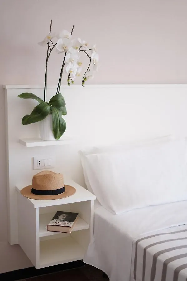 **  Hotel Villa Paolina Pietra Ligure Italië