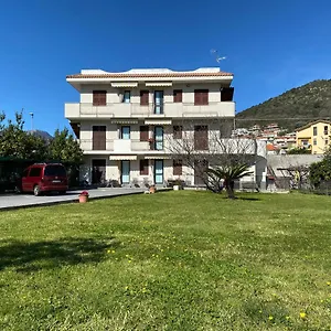 I Fiori Di Pietra 2 Pietra Ligure